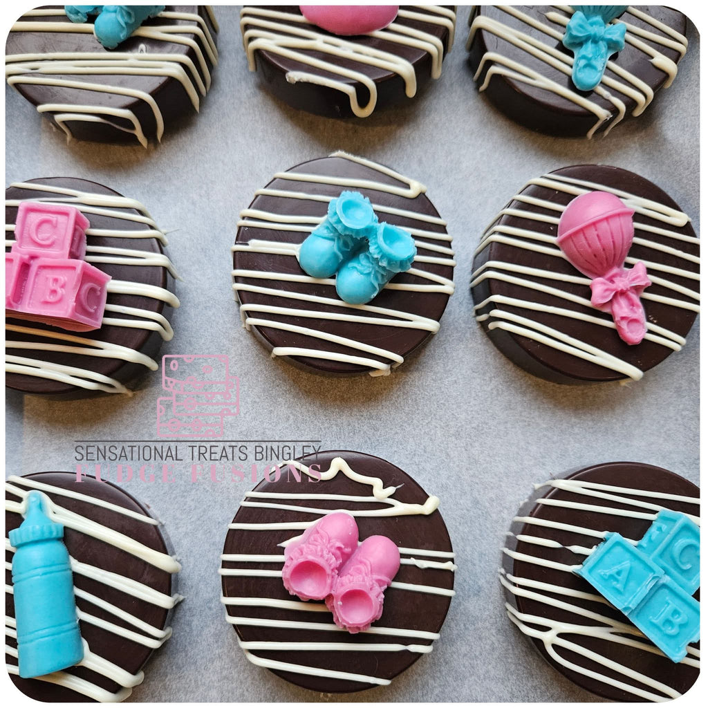 CELEBRATION FUDGE FAVOURS
